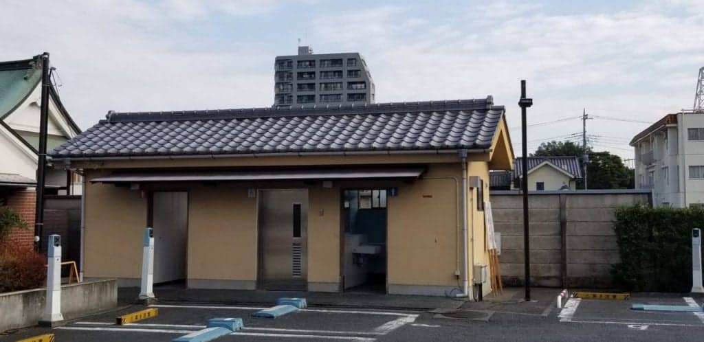 japanese public toilet