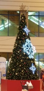 Christmas in Japan - Shopping Center Tree