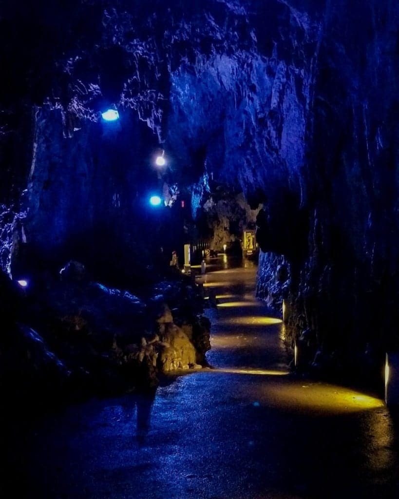 Ryusendo Cave 龍泉洞 Walk way